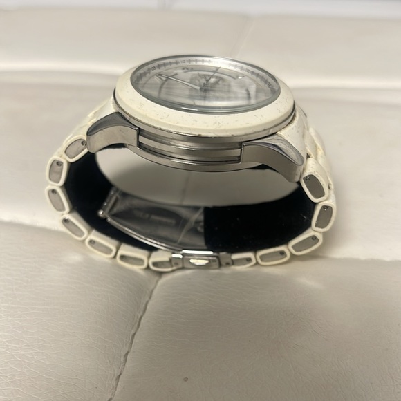 Michael Kors watch - Picture 2 of 2